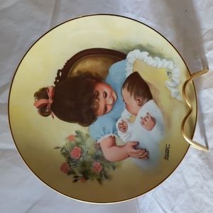 Little Women decorative plate